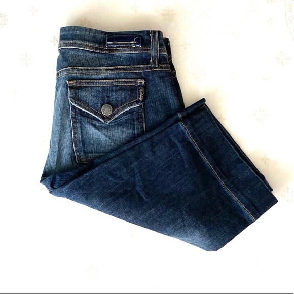 Aritzia Fidelity Honeysuckle Shorts - Picture 2 of 4